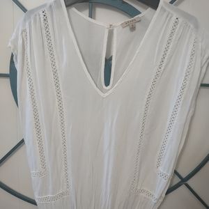 Anami romper size small super lightweight and cute